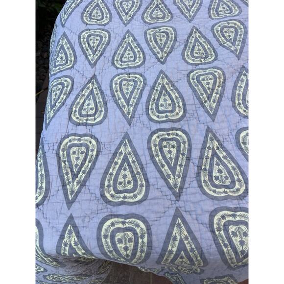 John Robshaw King Quilt Indigo Cotton $495 paisley-like motif tear drop *read - Picture 1 of 16